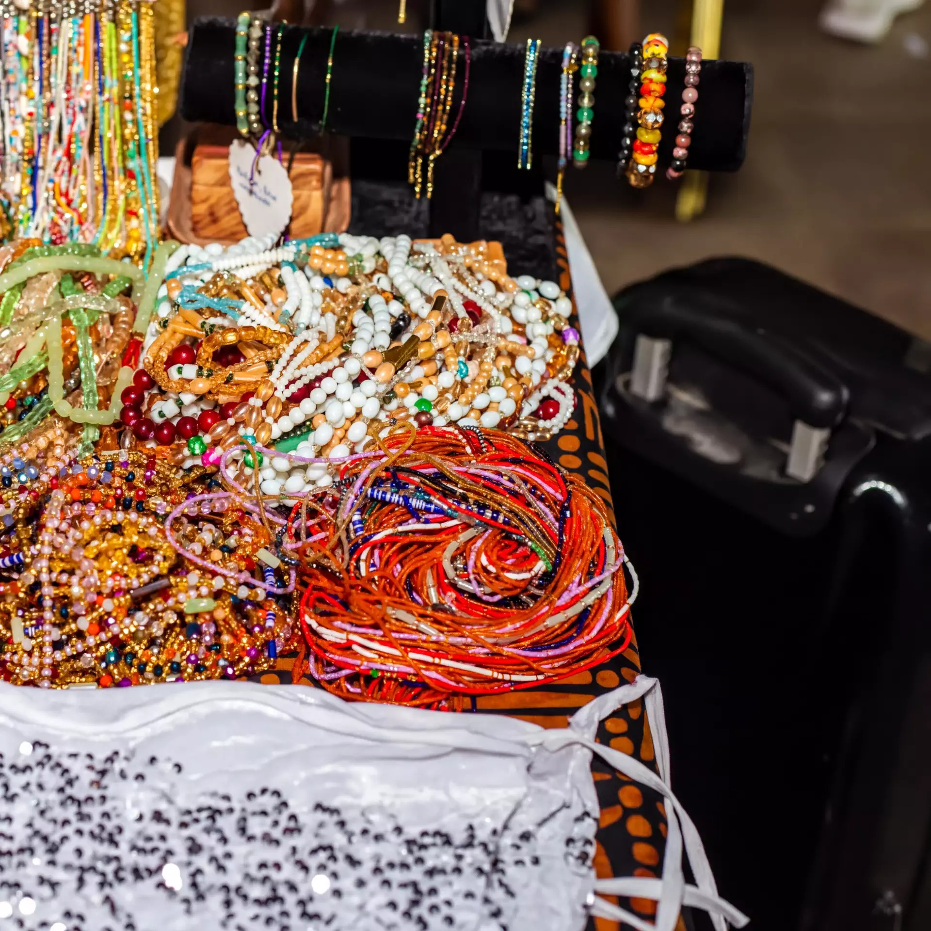Chaînes et accessoires Djelika Secrets